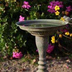 ESSCHERT DESIGN Vogelbad Aged Metal - Ø 24 × 35 Cm -Huisdier Winkel vogelbad aged metal 1660120410 3 600